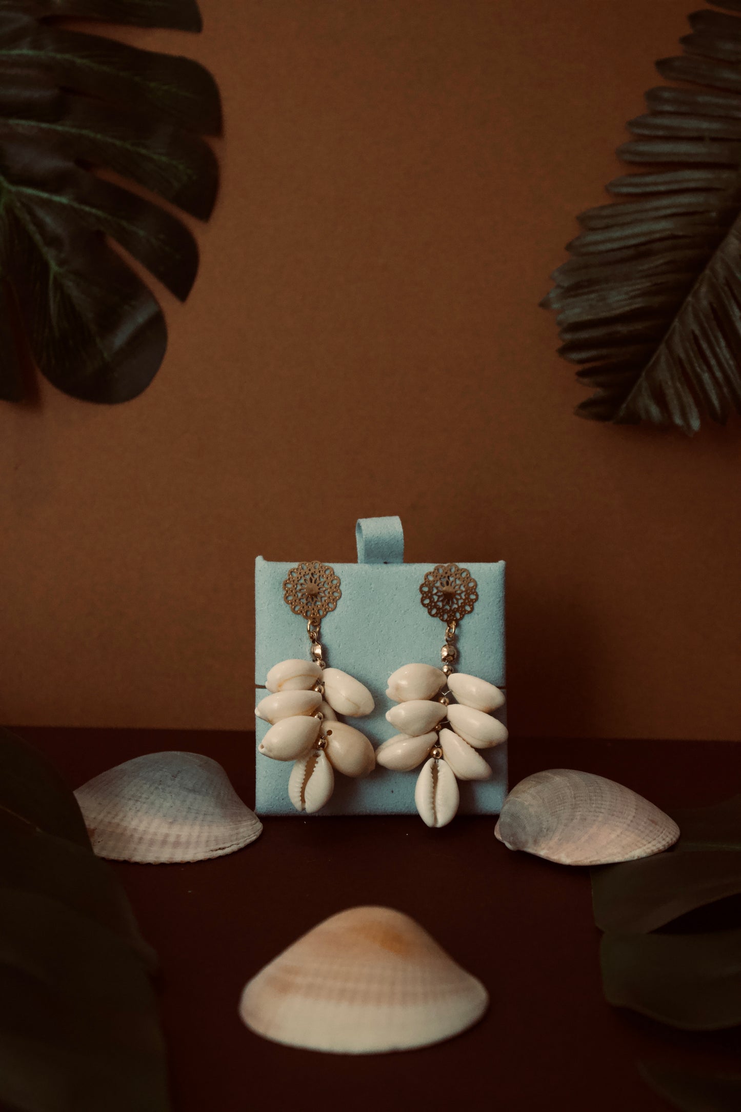 Boucle d’oreille coquillages mata mimi blanc